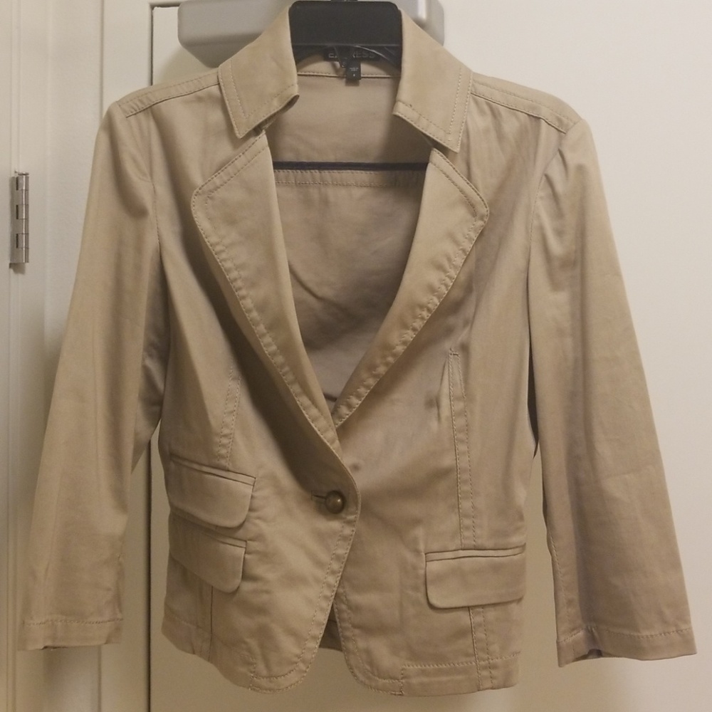 NWOT EXPRESS BEIGE BLAZER